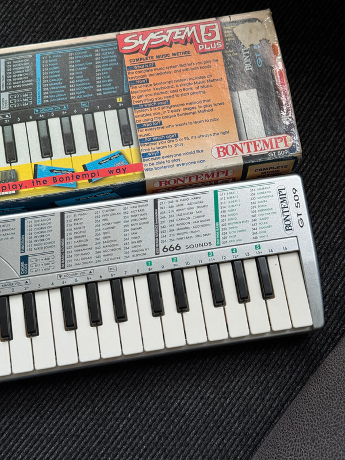 Bontempi System 5 Plus GT 509 Vintage 1990's Keyboard – 32 Keys – 8-Bit Sounds
