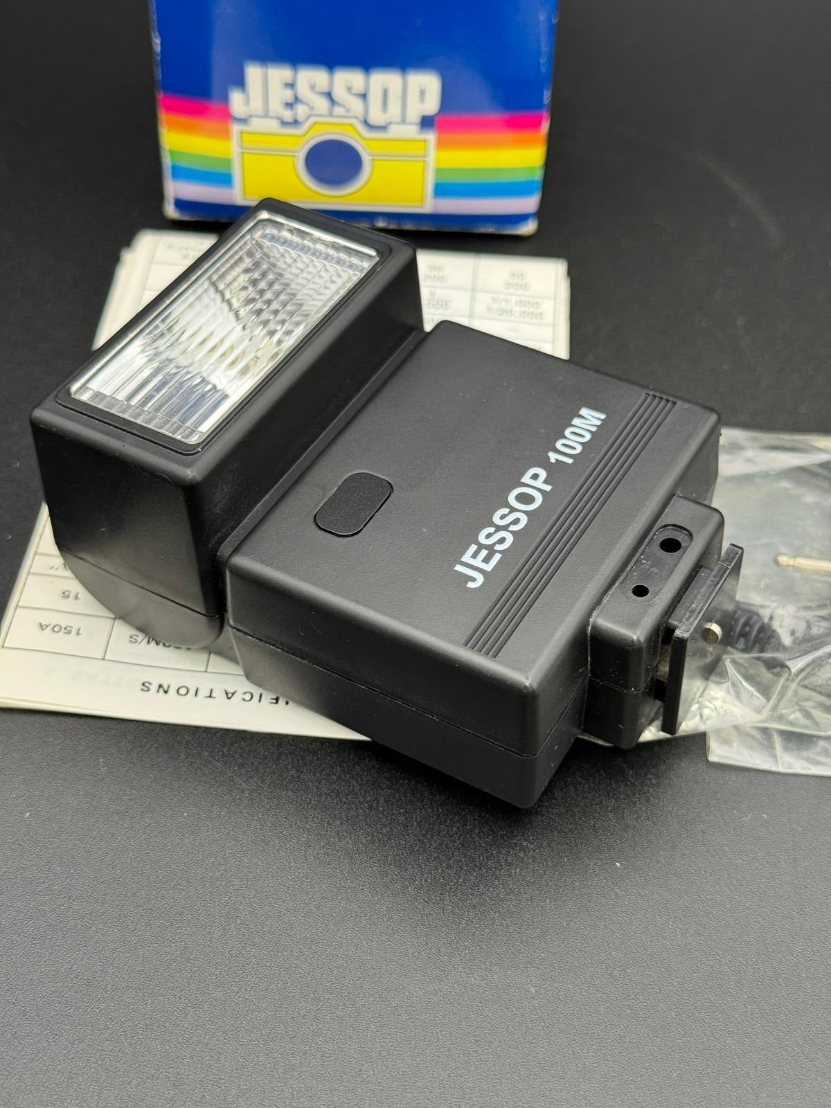 Jessops Model 100m Vintage (90's) Electronic Camera Flash Boxed & Fully Working