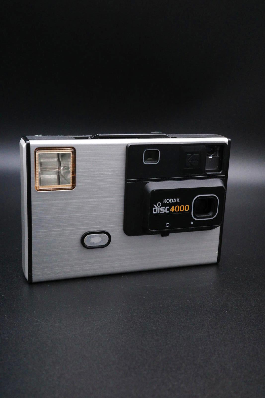 Kodak Disc 4000 Vintage Camera - Retro Design