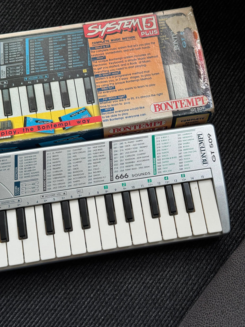 Bontempi System 5 Plus GT 509 Vintage 1990's Keyboard – 32 Keys – 8-Bit Sounds