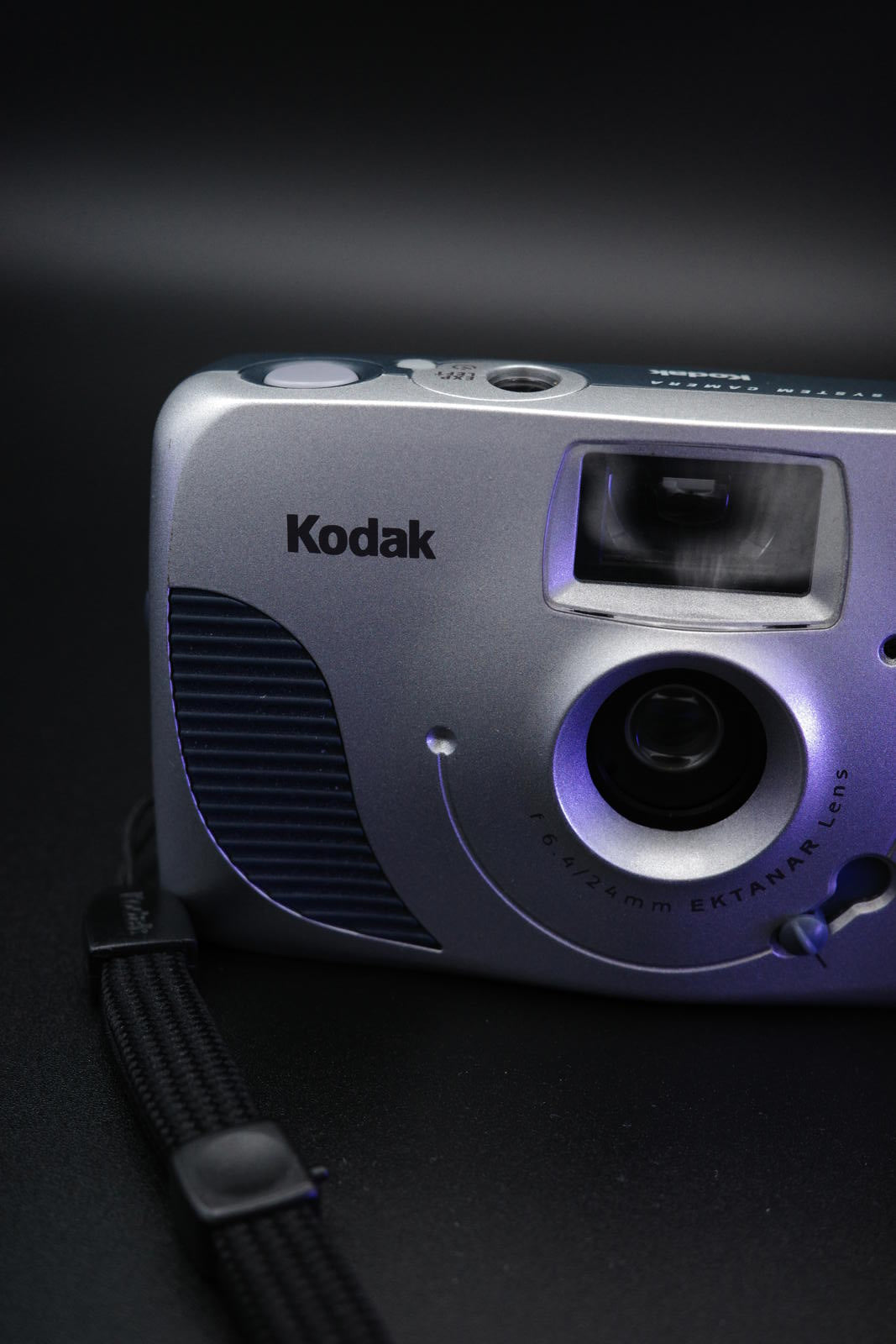 Kodak Advantix F320 APS Compact Film Camera – Good Working Condition