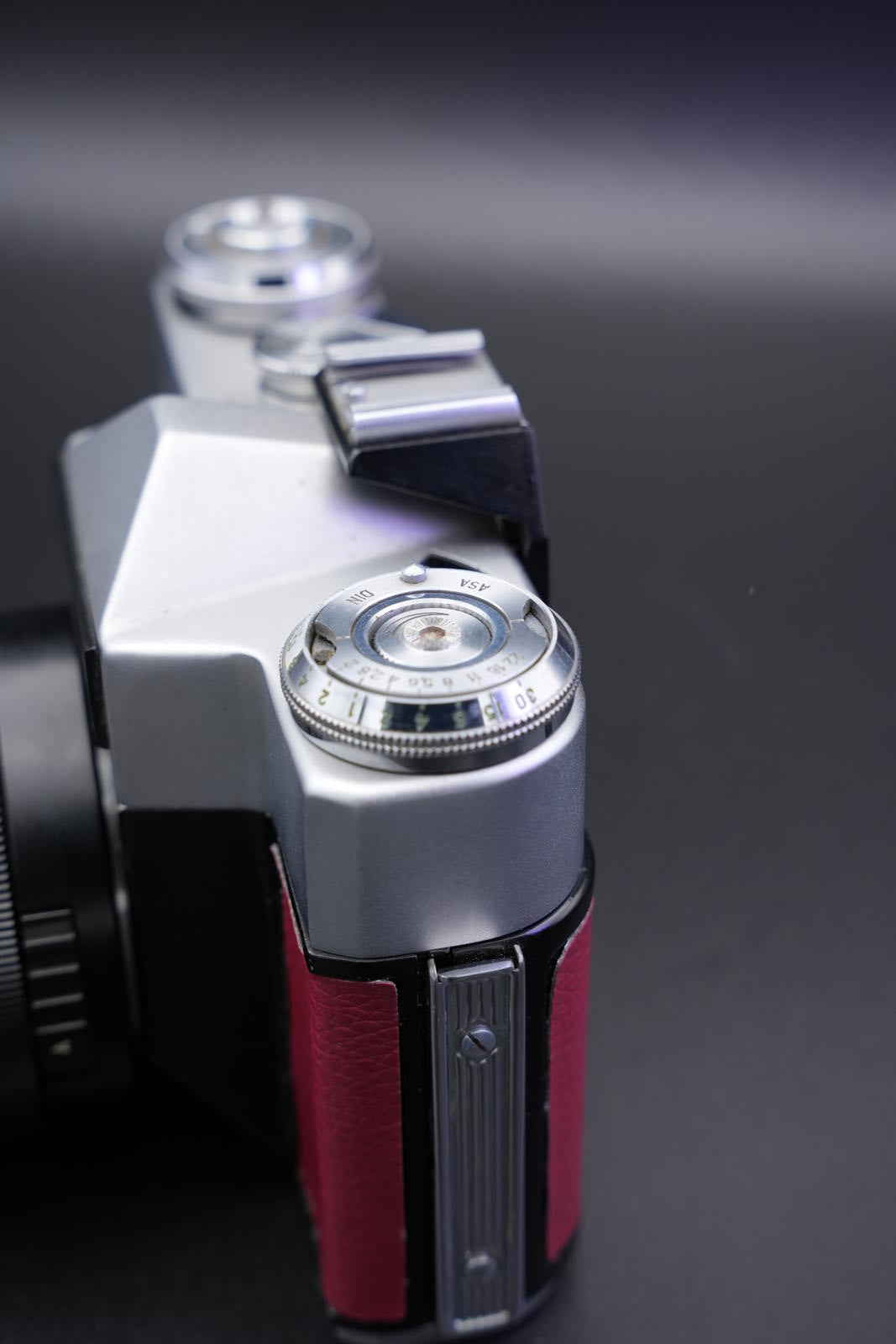 Zenit-E 35mm Vintage 60's Film Camera Faux Burgundy Leather + Zeiss 50mm Working