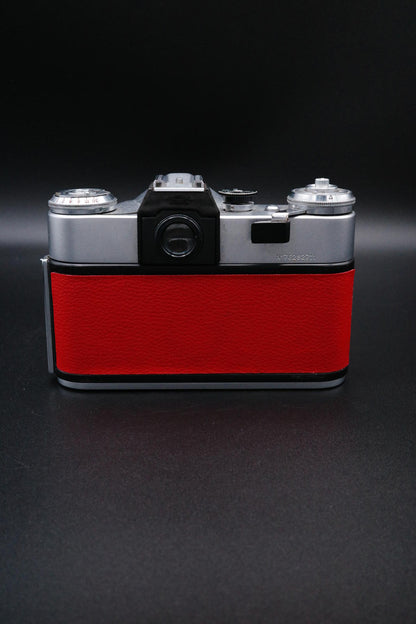 Working Zenit-E 35mm Vintage SLR Film Camera – Red Leather Ziess Jena DDR 135mm