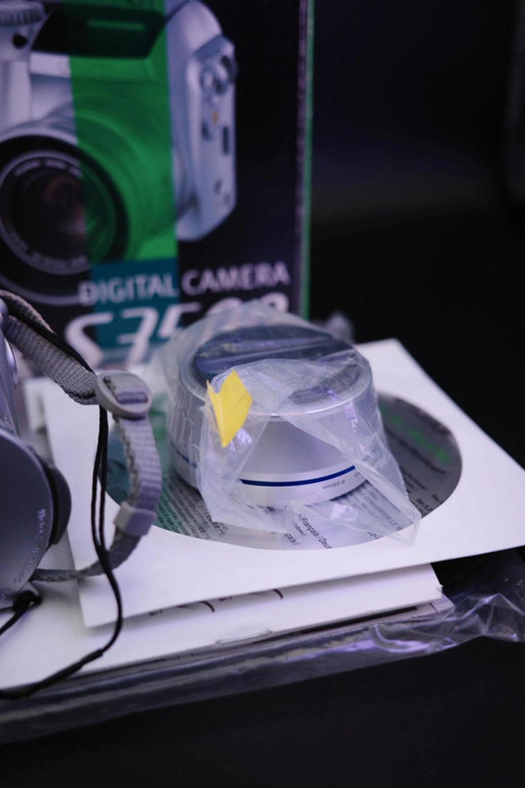 Fujifilm FinePix S3500 Digital Bridge Camera – Very Good Condition