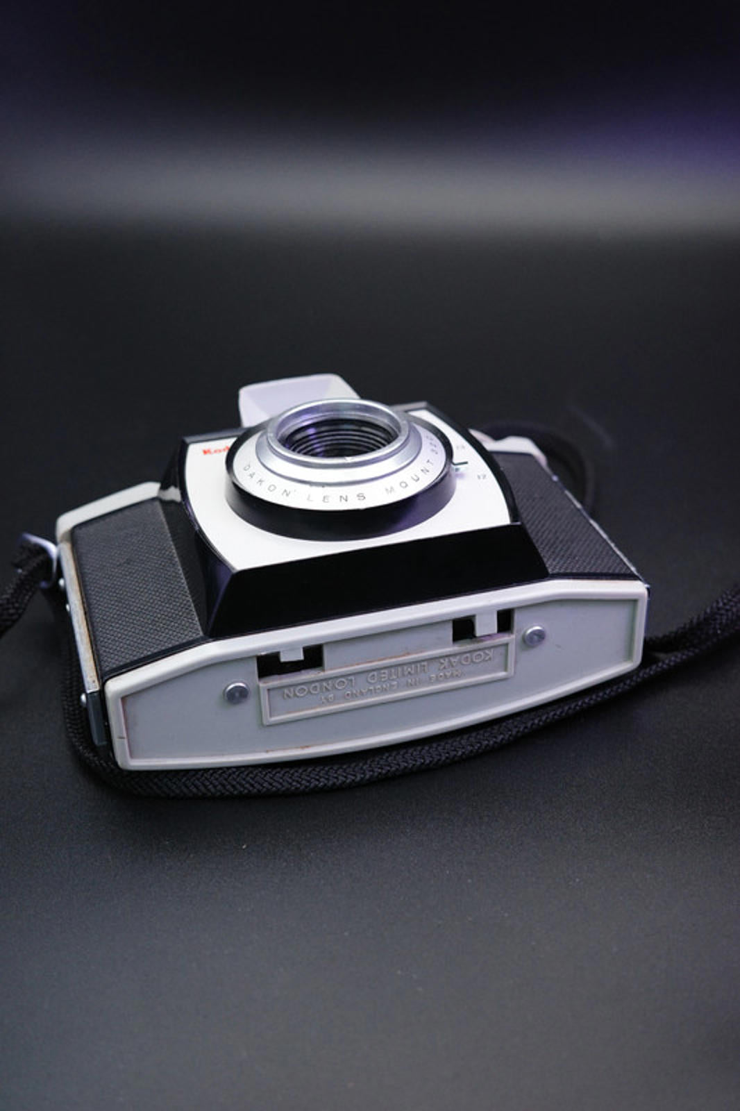 Kodak Brownie 44A – 1960s Vintage Camera – Good Condition Untested