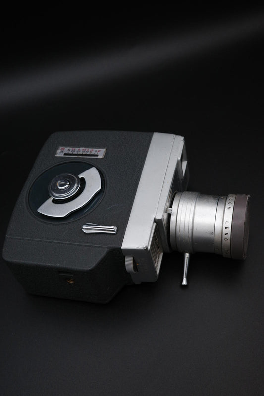 Jelcou 8 Zoom SE 8mm Camcorder – Vintage 1960's Home Movie Camera – Untested