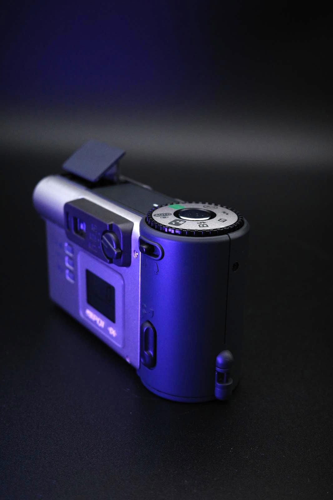 Pentax Efina APS Compact Point & Shoot Film Camera – New Condition & Boxed