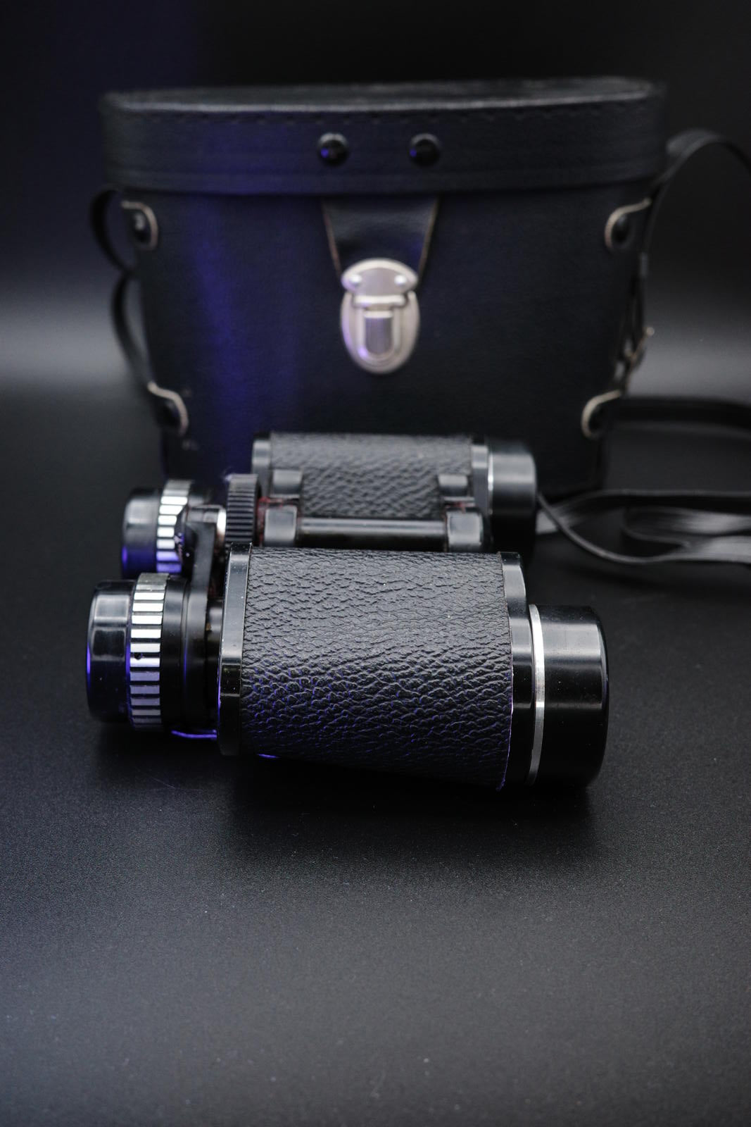 Boots Pacer 8x30mm Binoculars