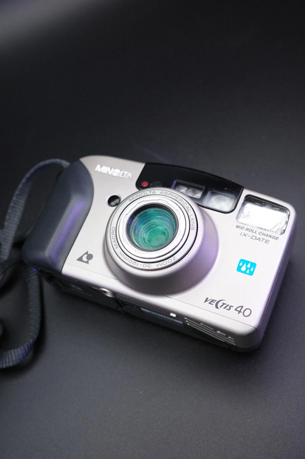 Minolta Vectis 40 Compact Zoom Point and Shoot Film Camera - Includes Manual Tested & Working