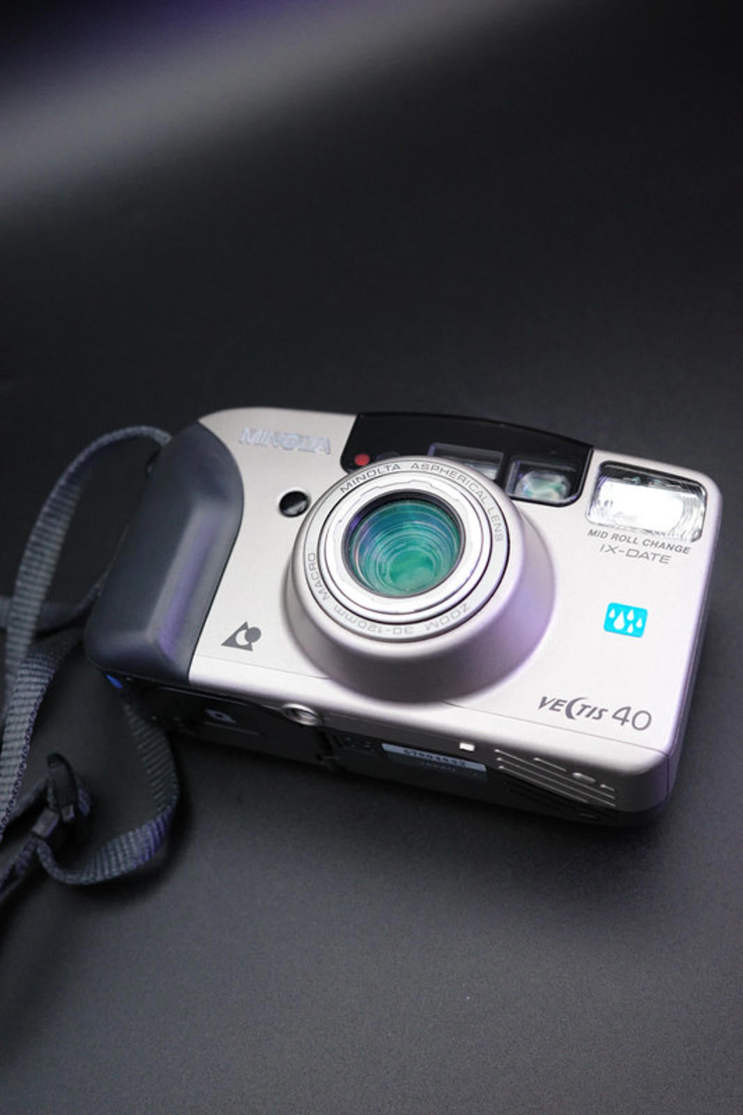 Minolta Vectis 40 Compact Zoom Point and Shoot Film Camera - Includes Manual Tested & Working