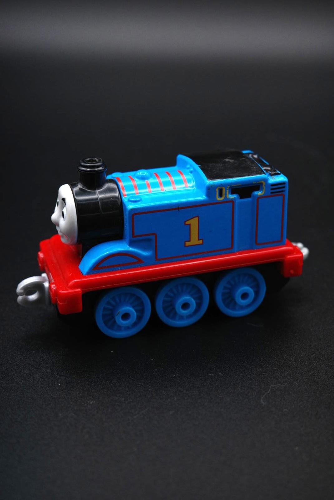 Mattel Thomas & Friends Thomas the Tank J38A Die Cast Metal Toy